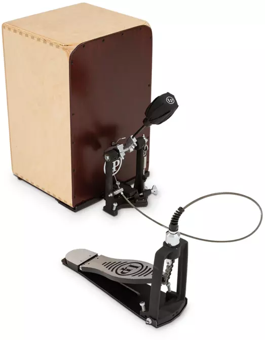 Cajon with kick pedal